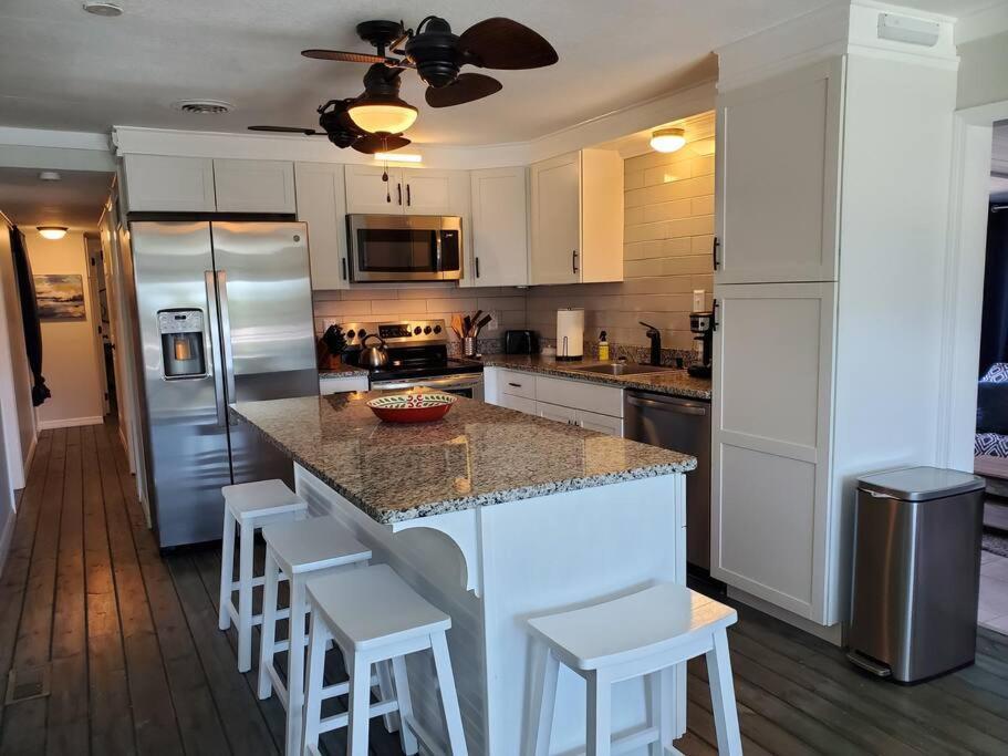 Villa 3 Bed, 2 Bath, Waterfront, Dock, Large Driveway Tavares Exterior foto